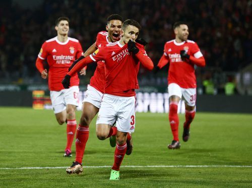 Alejandro-Grimaldo-celebrates-scoring-for-Benfica