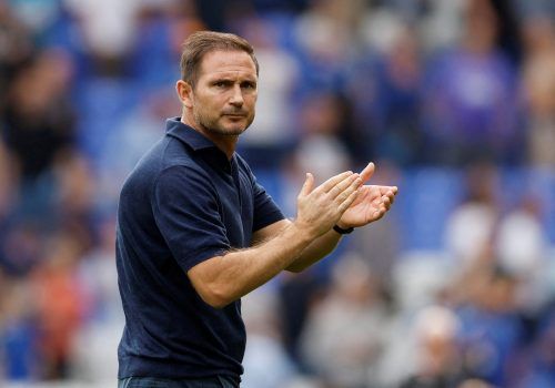 Southampton-linked boss Frank Lampard applauds supporters