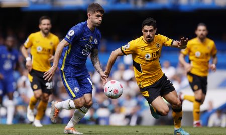 Pedro-Neto-in-action-for-Wolves