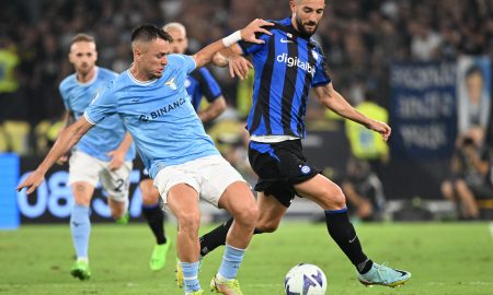 Roberto-Gagliardini-in-action-for-Inter-Milan