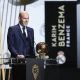 Zinedine-Zidane-presenting-an-award