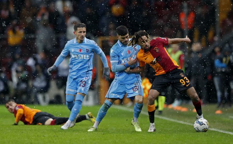 Newcastle United: Magpies make contact over Sacha Boey