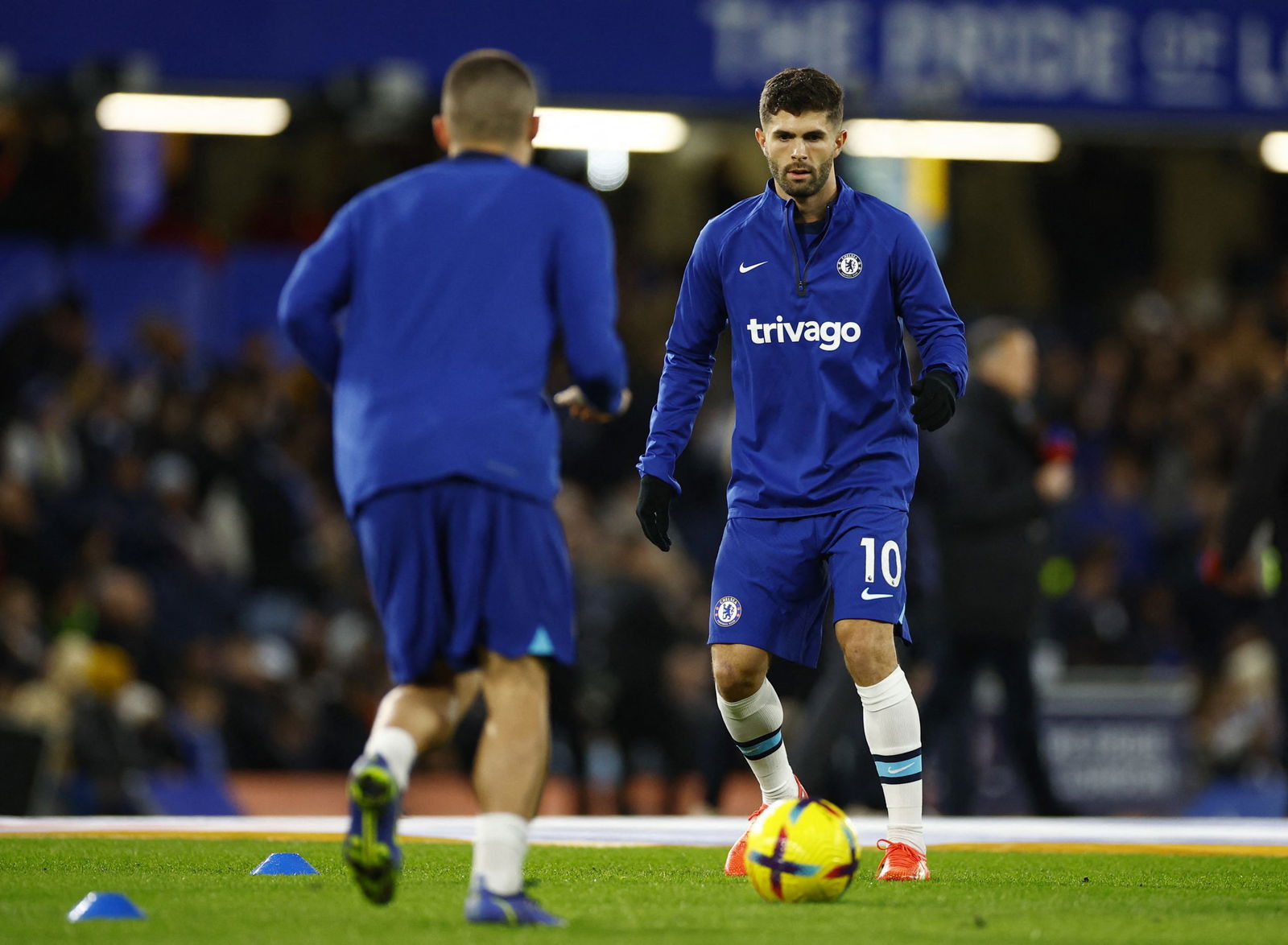 Christian-Pulisic-during-a-warm-up-for-Chelsea