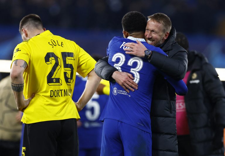 Graham-Potter-celebrates-for-Chelsea