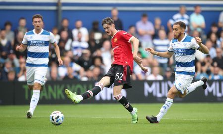 Joe-Hugill-in-action-for-Manchester-United