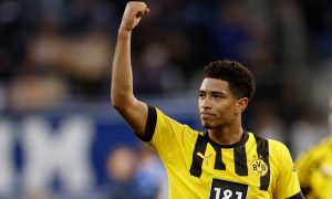 Jude-Bellingham-celebrating-for-Borussia-Dortmund