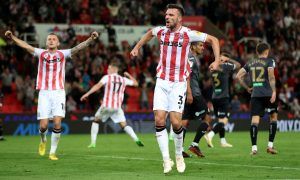 Morgan-Fox-celebrates-for-Stoke-City