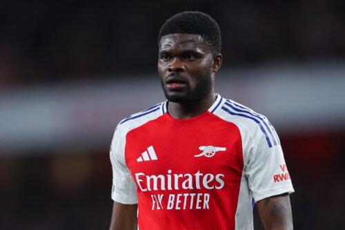 Arsenal open contract discussions with midfield talisman