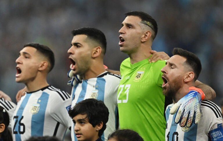 Argentina's Lionel Messi, Emiliano Martinez, Cristian Romero and Nahuel Molina. (REUTERS/Dylan Martinez)