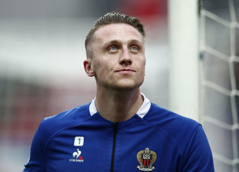 Marcin Bulka. (REUTERS/Stephane Mahe)