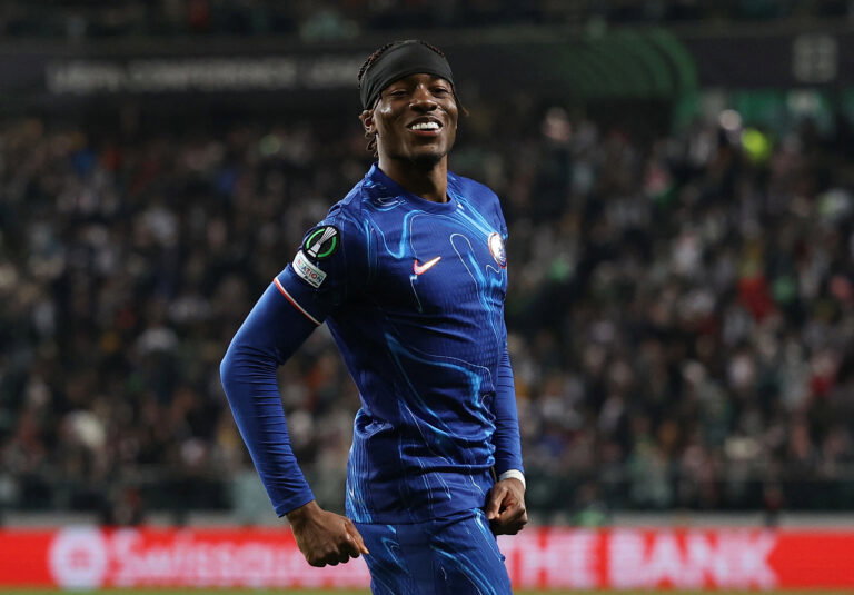 Chelsea's Noni Madueke could be Arsenal-bound. (REUTERS/Kacper Pempel)