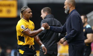 Adama Traore, Nuno Espirito Santo. (Action Images)