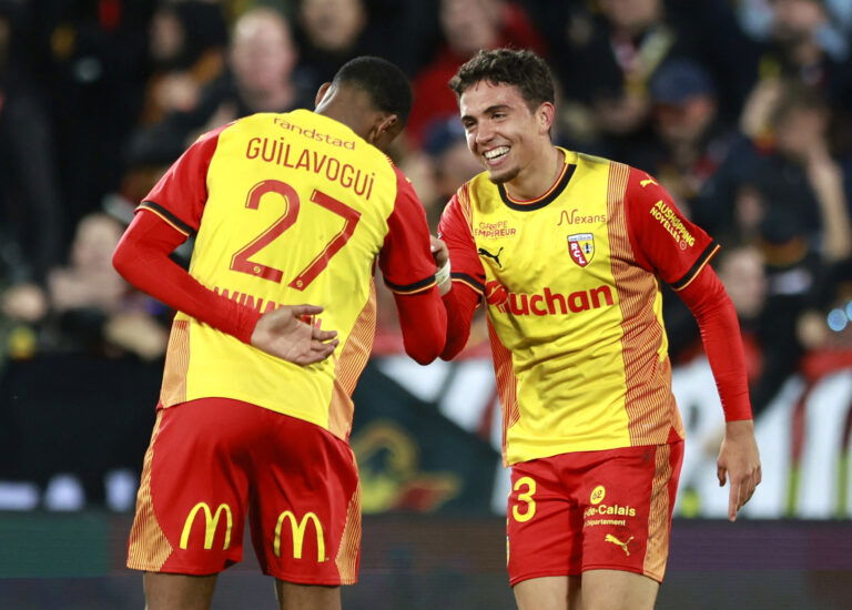 Neil El Aynaoui. (REUTERS/Pascal Rossignol)