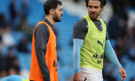 Manchester City's Bernardo Silva and Jack Grealish. (REUTERS/Chris Radburn)