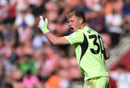 Premier League - Southampton v Manchester City