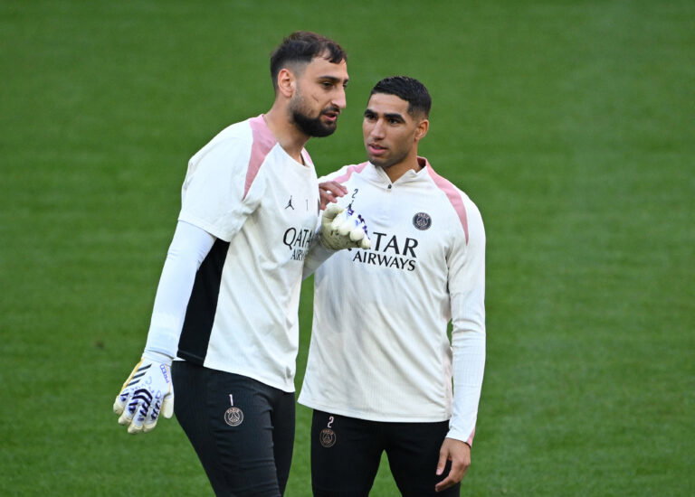 Gianluigi Donnarumma, Achraf Hakimi. (REUTERS/Annegret Hilse)