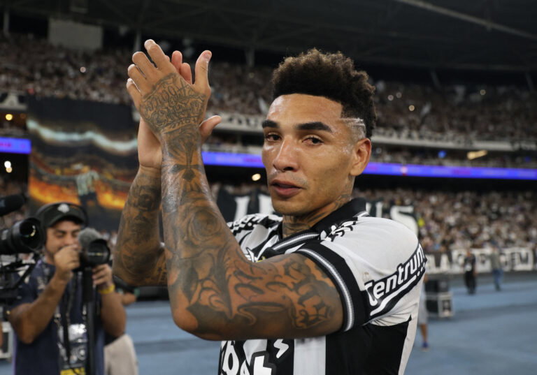 Brasileiro Championship - Botafogo v Ceara