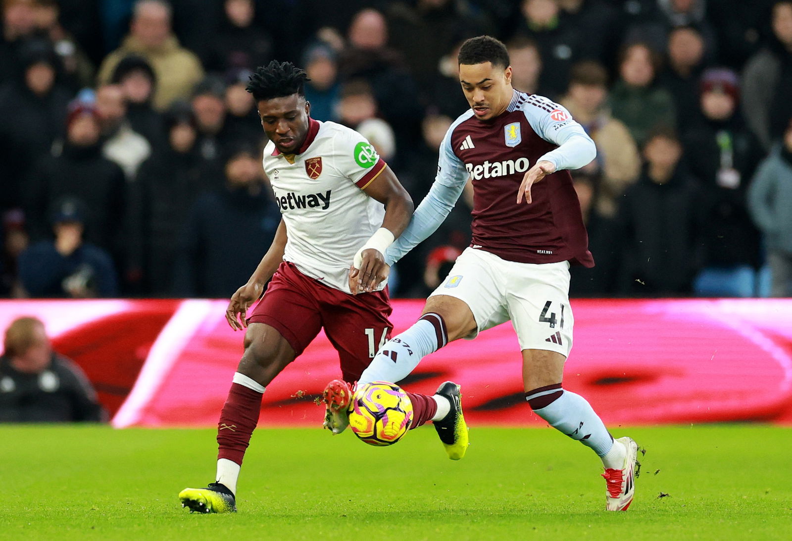 Premier League - Aston Villa v West Ham United