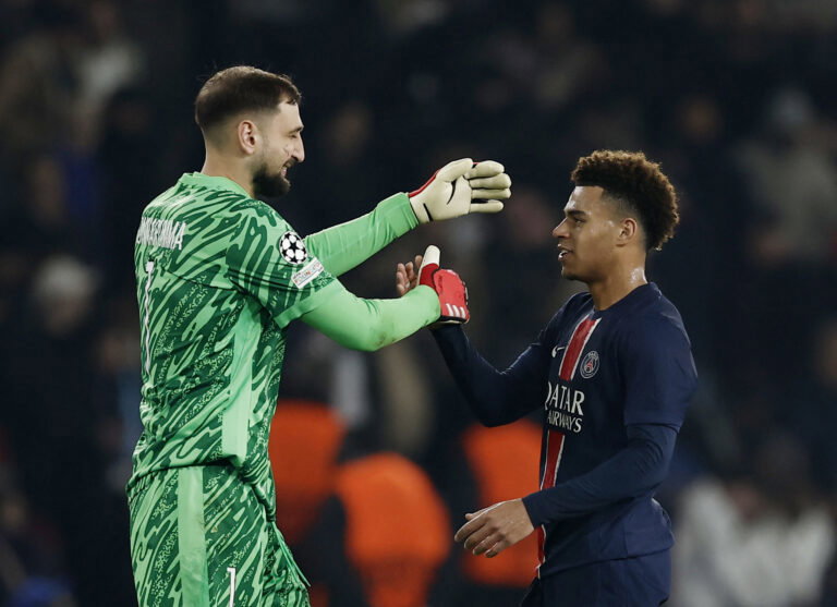 Gianluigi Donnarumma, Desire Doue. (REUTERS/Christian Hartmann)