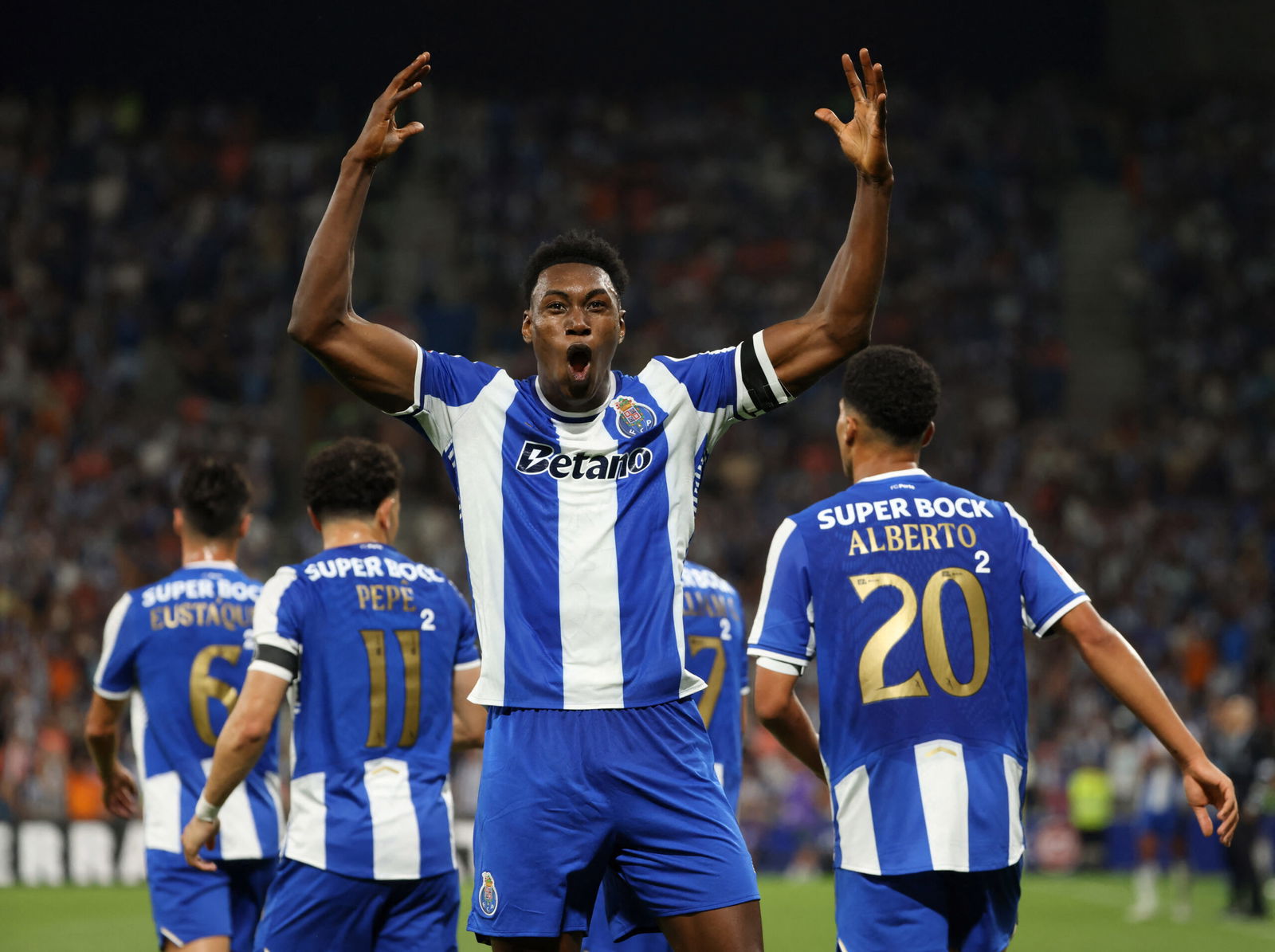 Primeira Liga - FC Porto v Vitoria S.C.