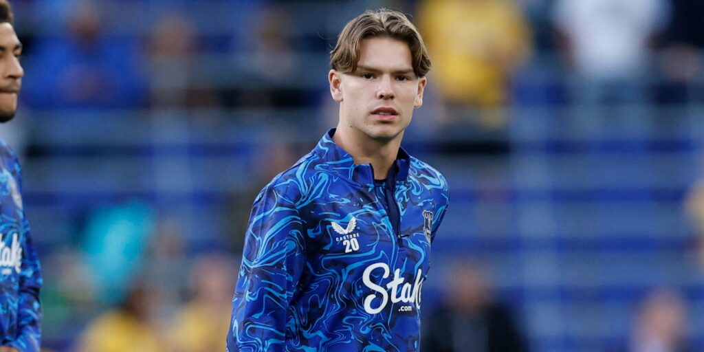 Everton forward Tyler Dibling warming up before a game.