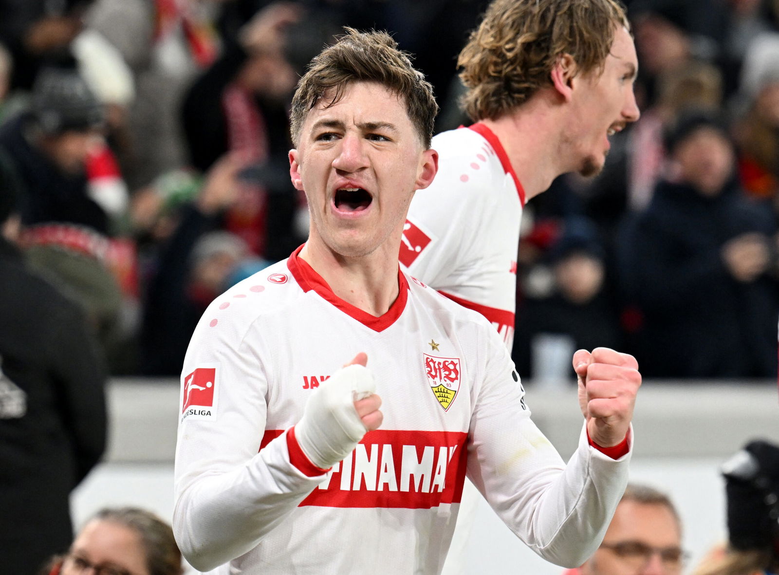 Stuttgart set €50m price for top Manchester United target