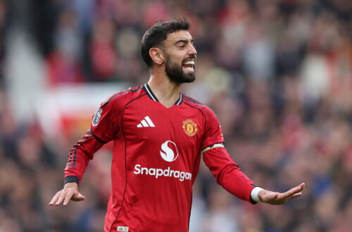 Bayern Munich join race for £70m Manchester United skipper