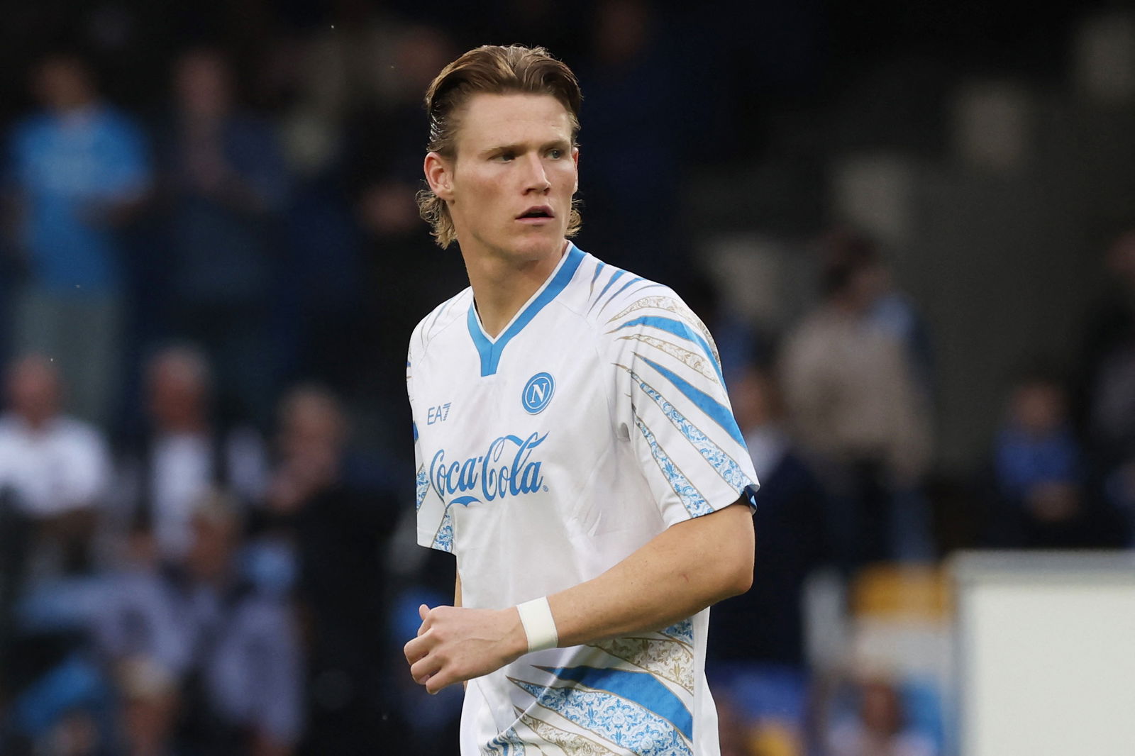 Tottenham to battle Barcelona for Ballon d’Or nominee