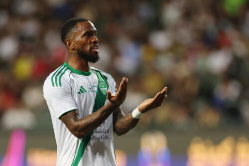Tottenham leading race for former Premier League star as Frank eyes reunion