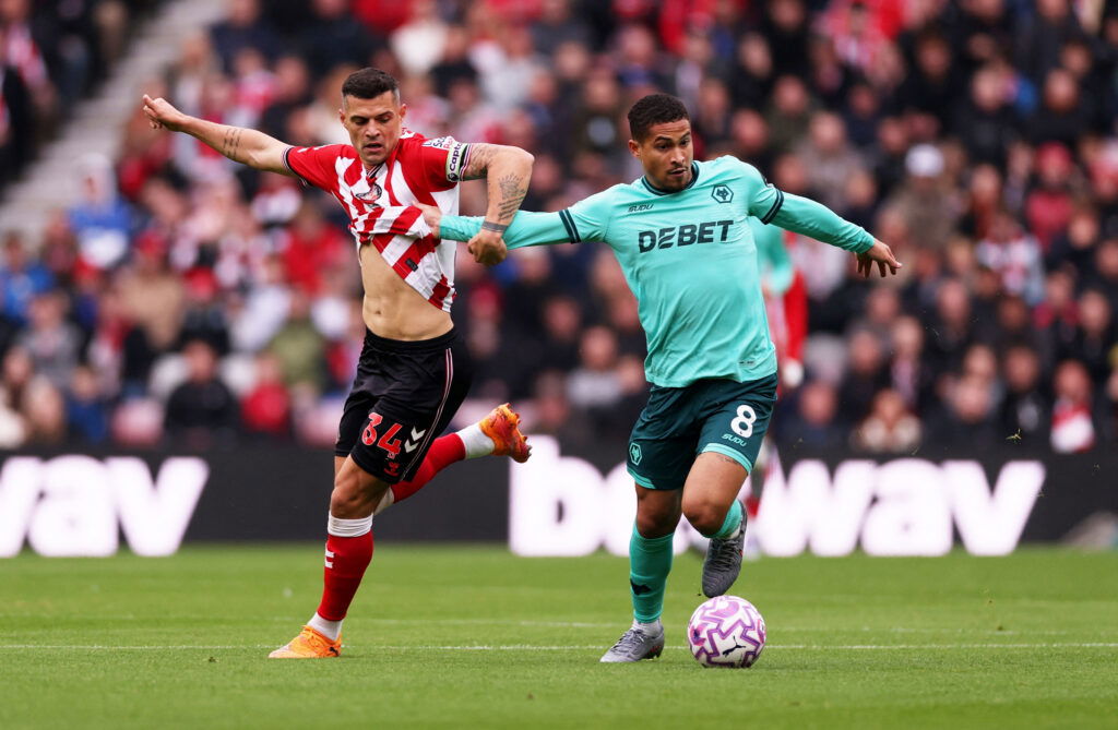 Sunderland's Granit Xhaka in action with Wolverhampton Wanderers' Joao Gomes. (Reuters/Lee Smith)