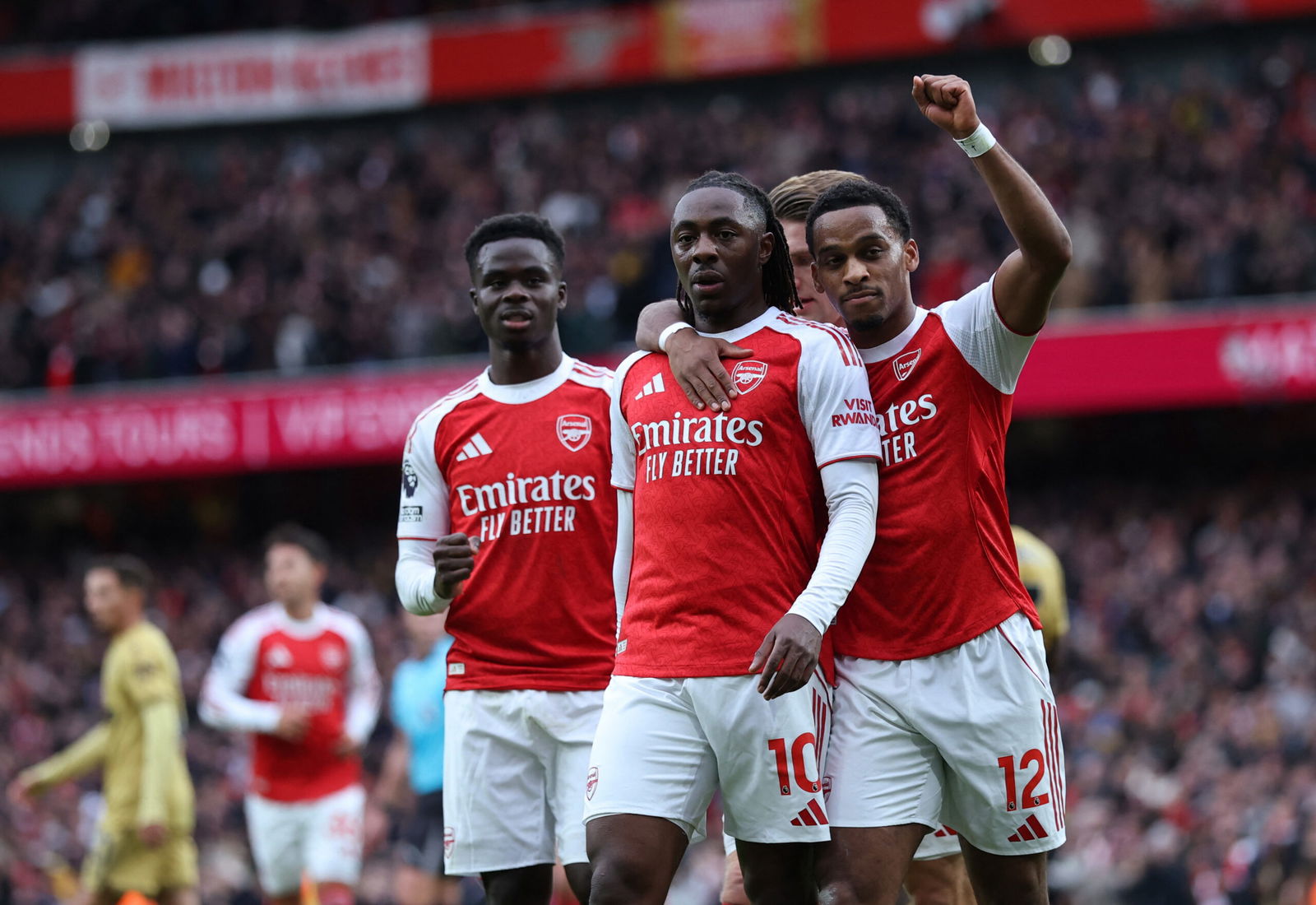 Arsenal keen on soon to be free agent who has family ties with club