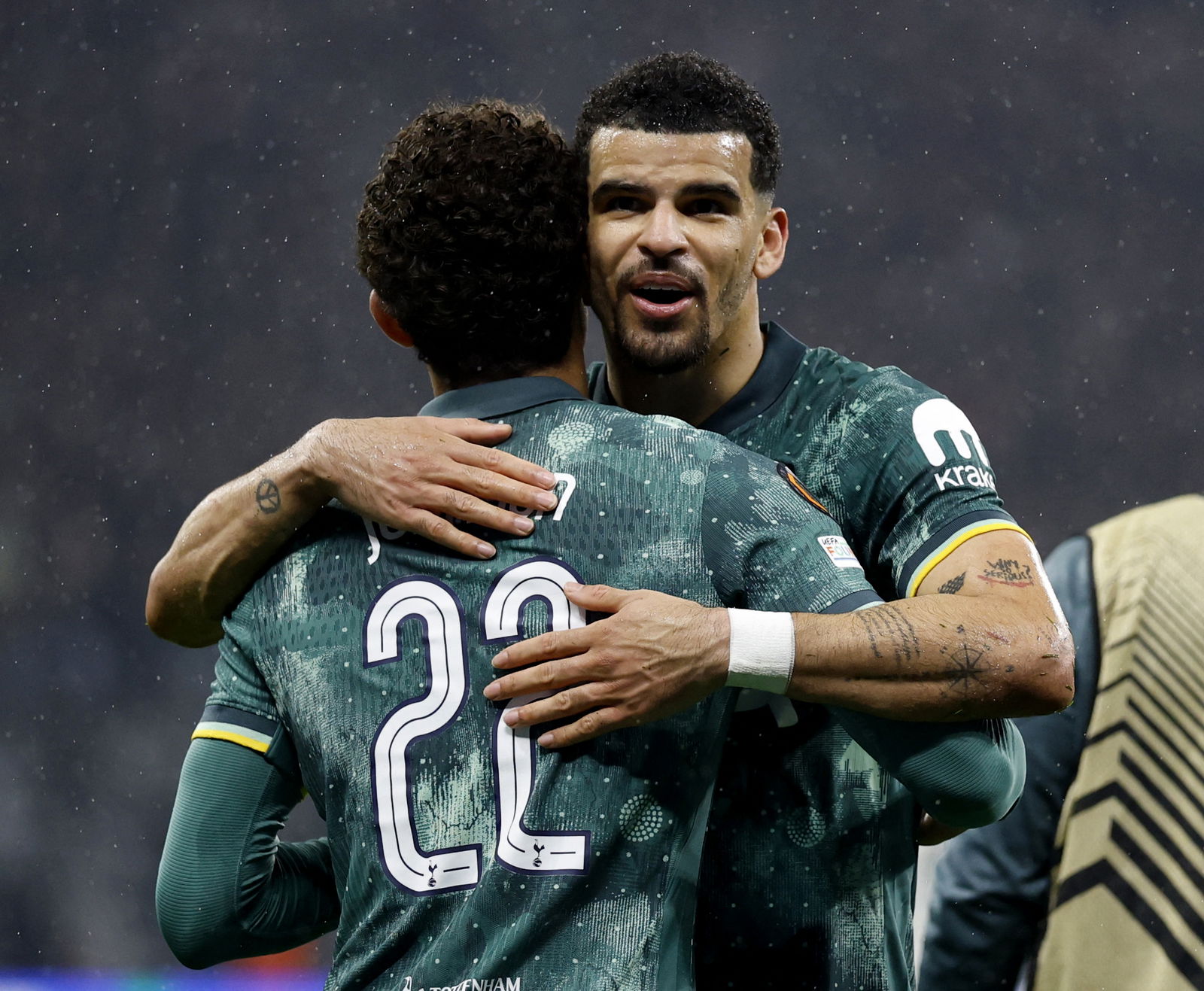 Aston Villa make contact with Tottenham Hotspur over January signing of “fantastic” out-of-favour forward