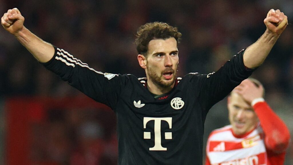 Bayern Munich midfielder Leon Goretzka during a DFB-Pokal match.