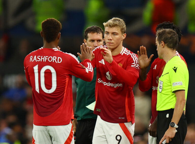 Manchester United's Rasmus Hojlund and Marcus Rashford. (REUTERS/Molly Darlington)