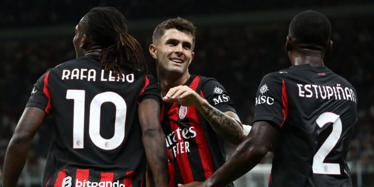 Rafael Leao, Christian Pulisic. (Marco Luzzani/Getty Images)
