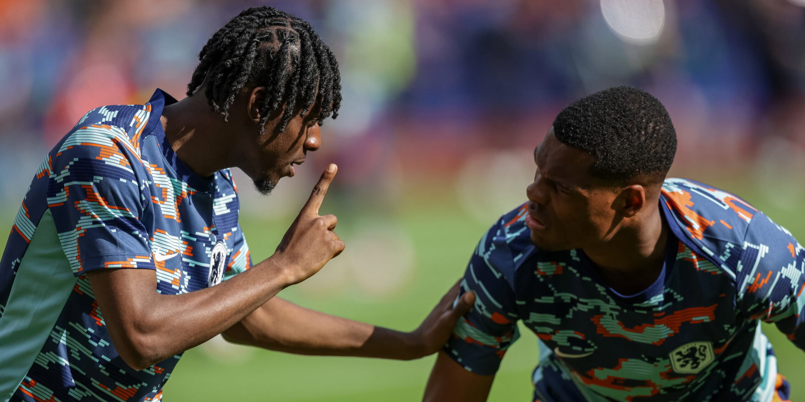 Jeremie Frimpong and Denzel Dumfries. (Inaki Esnaola/Getty Images)