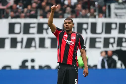 “Talented” Bundesliga defender set for medical ahead of Coventry City transfer
