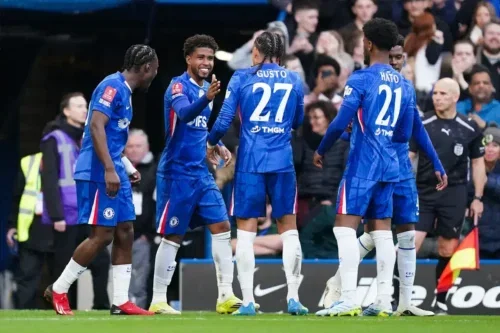 Chelsea prepared to sell 22-year-old midfield “beast” this summer for ‘significant fee’