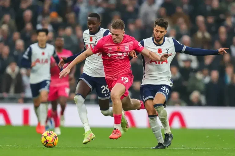 Ipswich Town considering re-signing “brilliant” 23-year-old star