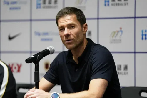 “Magic” Chelsea youngster could look to leave Stamford Bridge in January amid concerns over playing time under Xabi Alonso