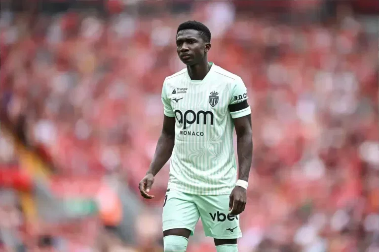 “Talks are ongoing…”: Chelsea submit £39 million deadline day bid for Ligue 1 starlet