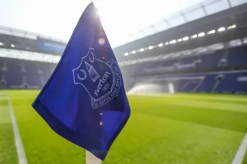 Everton offered chance to sign free agent striker, and it’s not Jamie Vardy…